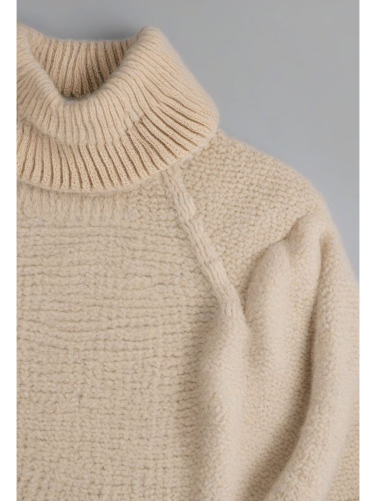 Ecru Lambswool Roll-neck Knit